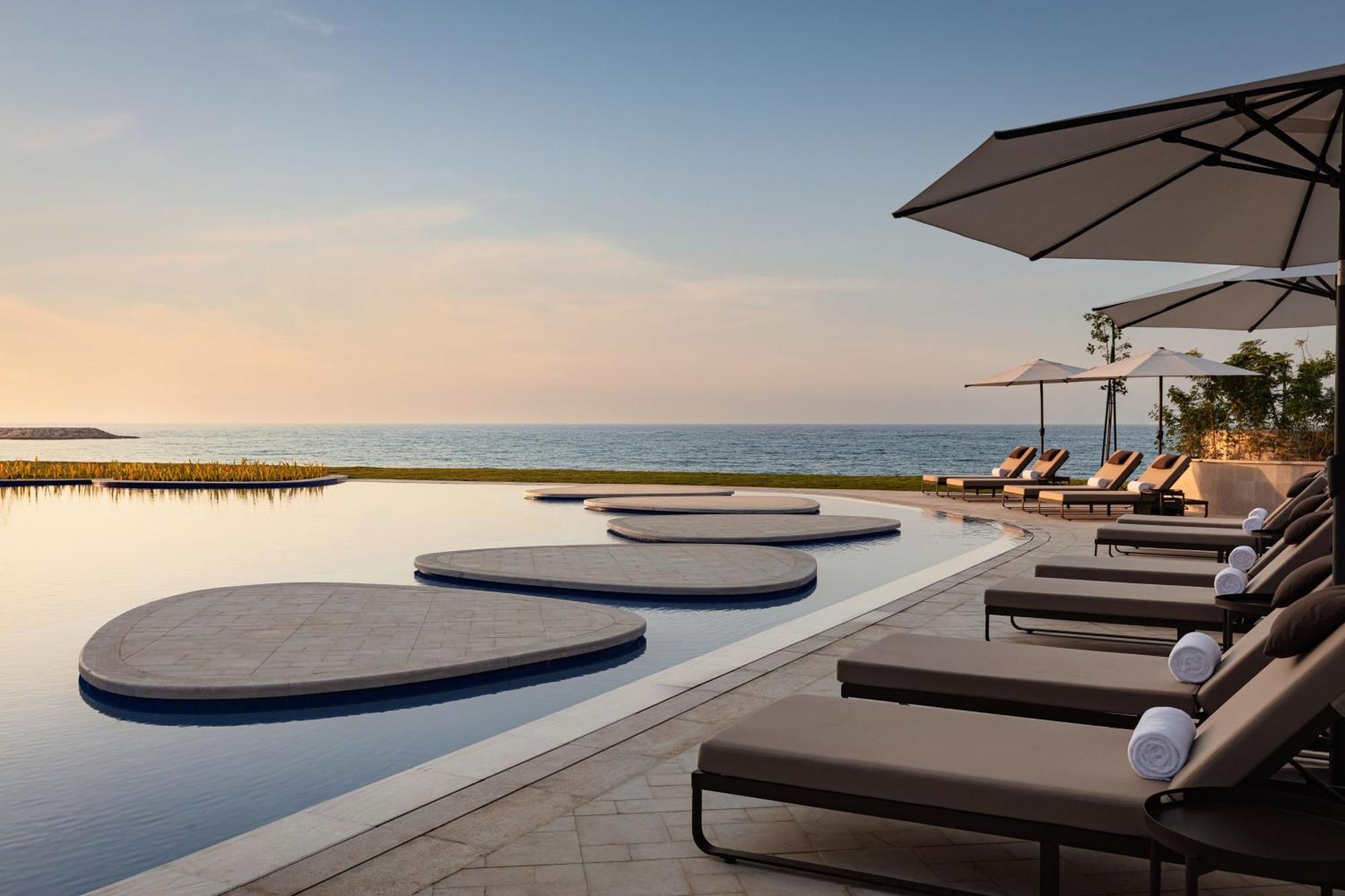 The St Regis Al Mouj Muscat Resort Dış mekan fotoğraf